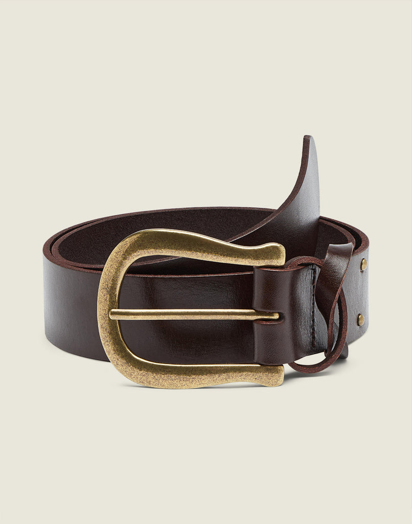 Front shot of the buckle on the Vintage Belt in brown leather